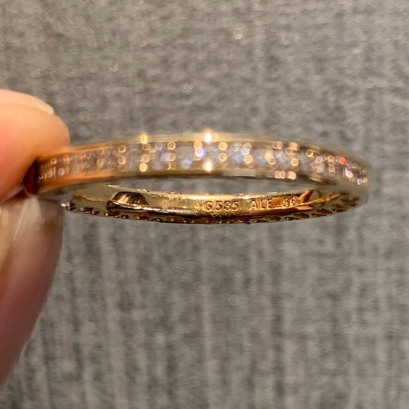 New Pandora Radiant Hearts 14 KT Gold Ring - Picture 4 of 6